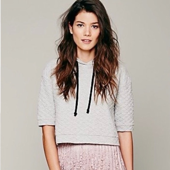 Free People Quilted Cropped Hoodie - Size L - Picture 1 of 3